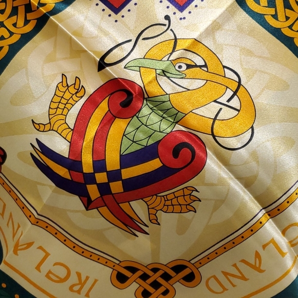 Scarf - Picture 2 of 5